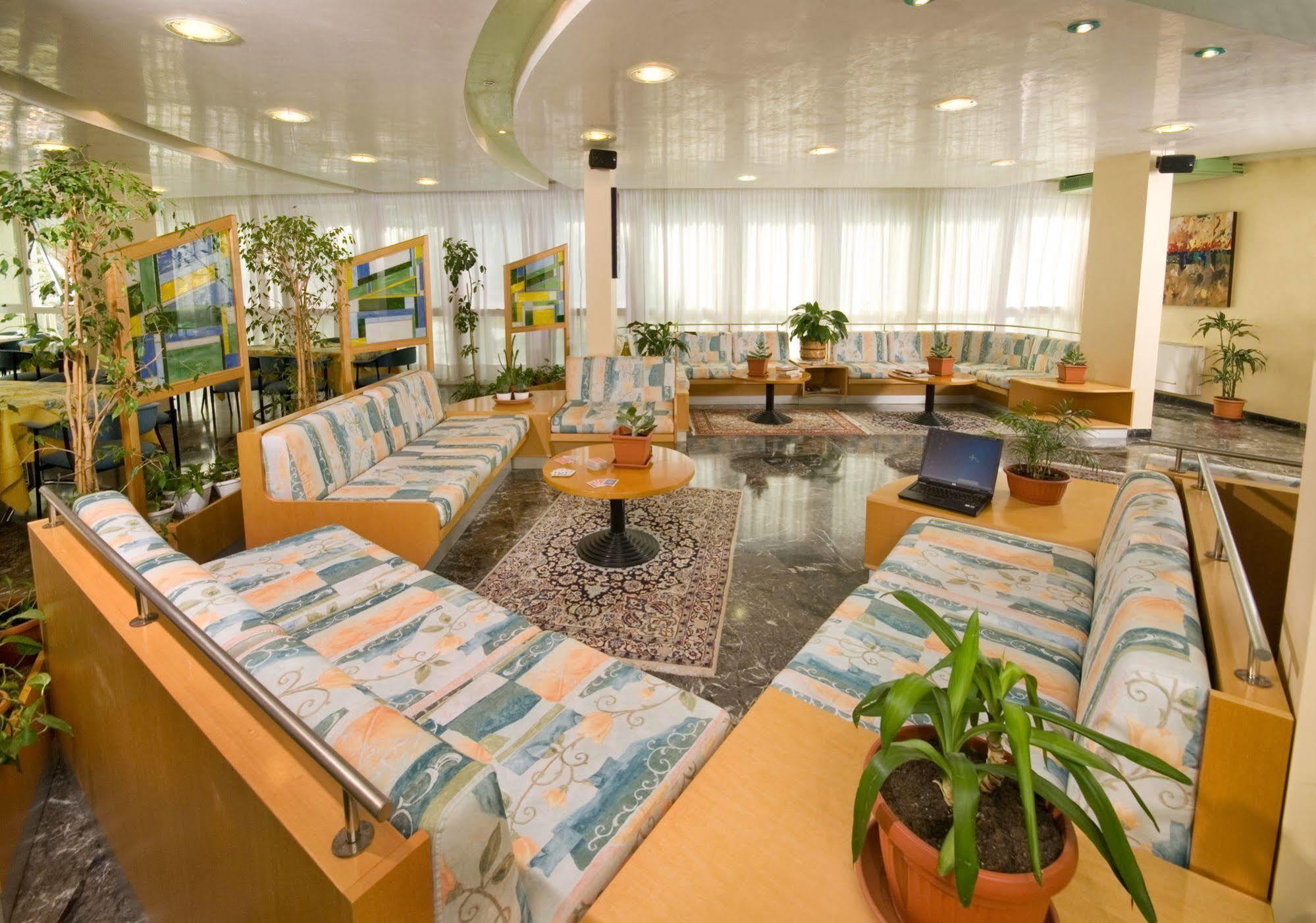 Hotel Nember Lido di Jesolo Exterior photo